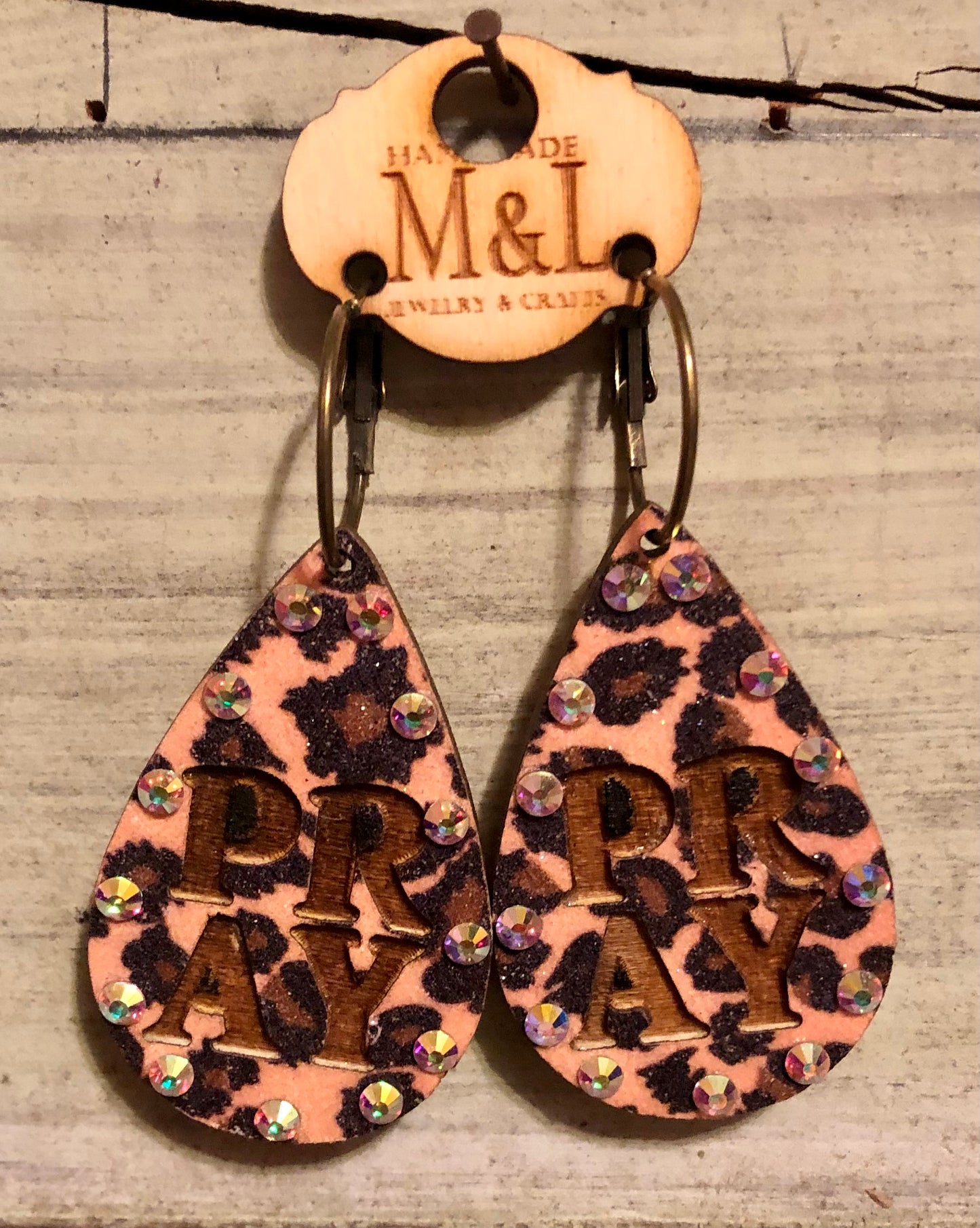 Wooden Leopard Pray Earrings