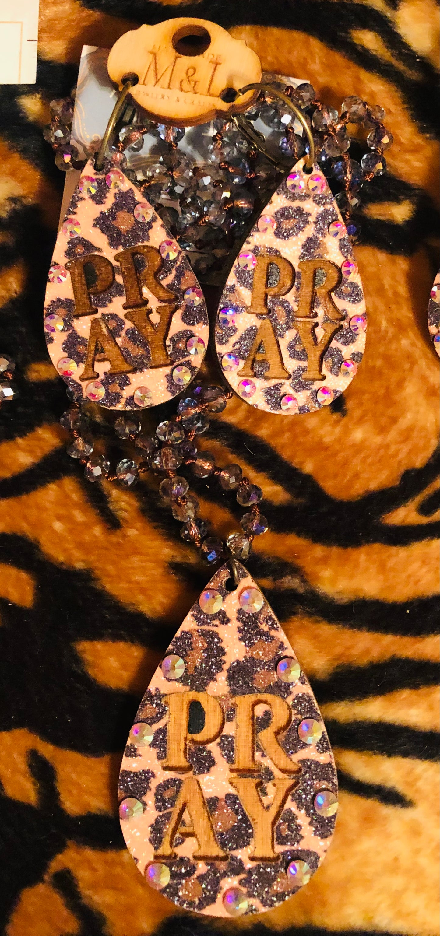 Wooden Leopard Pray Earrings